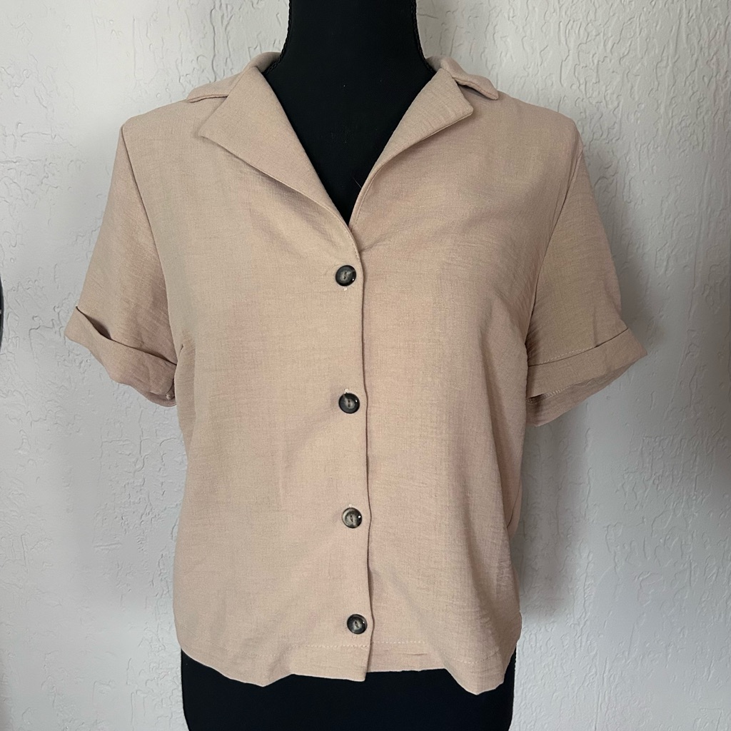 Monteau Button Up